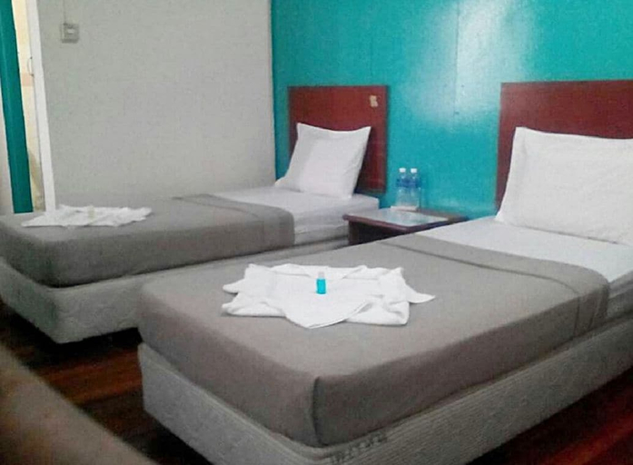 Bedroom 4, Hotel Riverside, Mersing