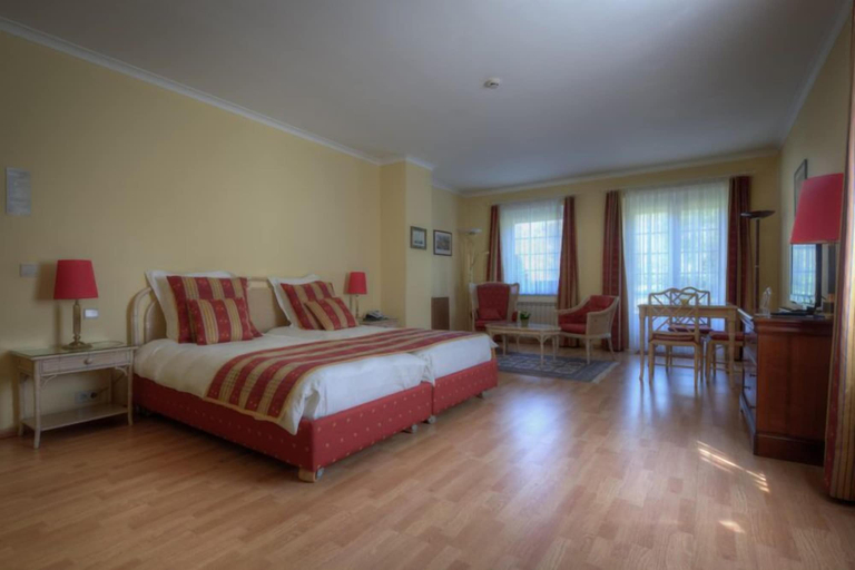 Bedroom 3, Hostellerie le Prieuré de Conques, Luxembourg