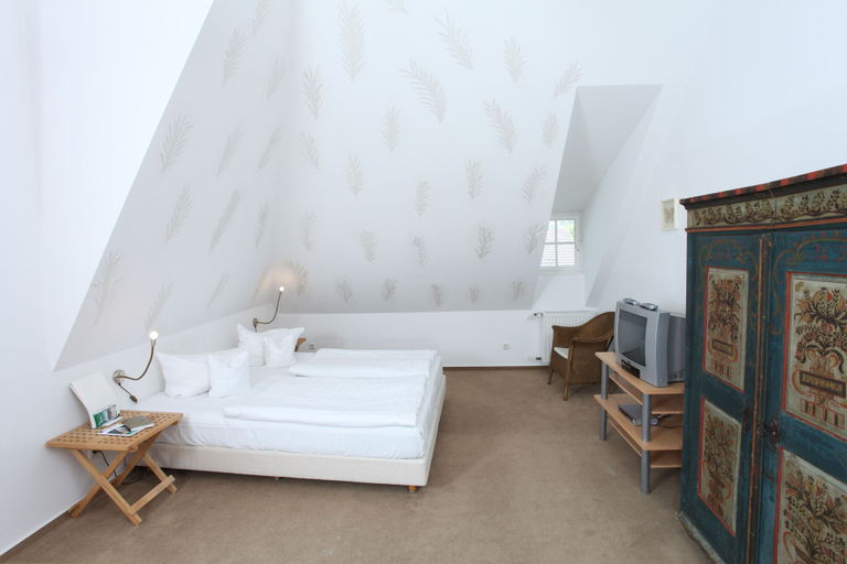 Bedroom 3, Hotel Artgenossen, Oberbergischer Kreis