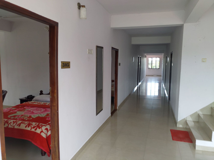 Others 5, Dubai Hotel Kumarakom, Kottayam