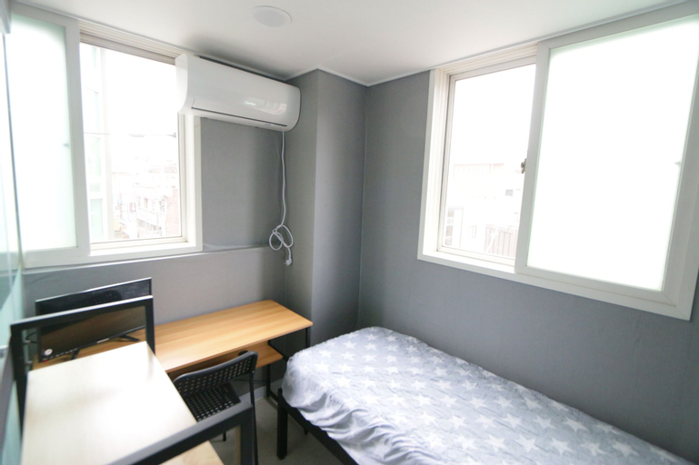 The Simple House, Seodaemun