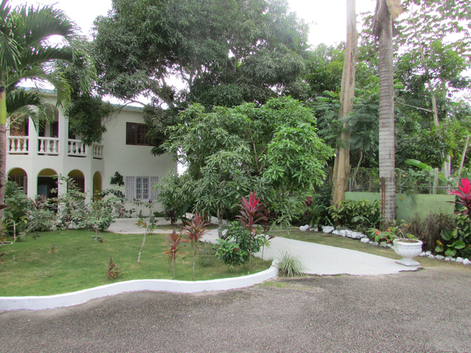 Exterior & Views, Ocean Wave Villa