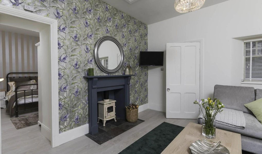 Others 4, Firlands Lodge, Moray