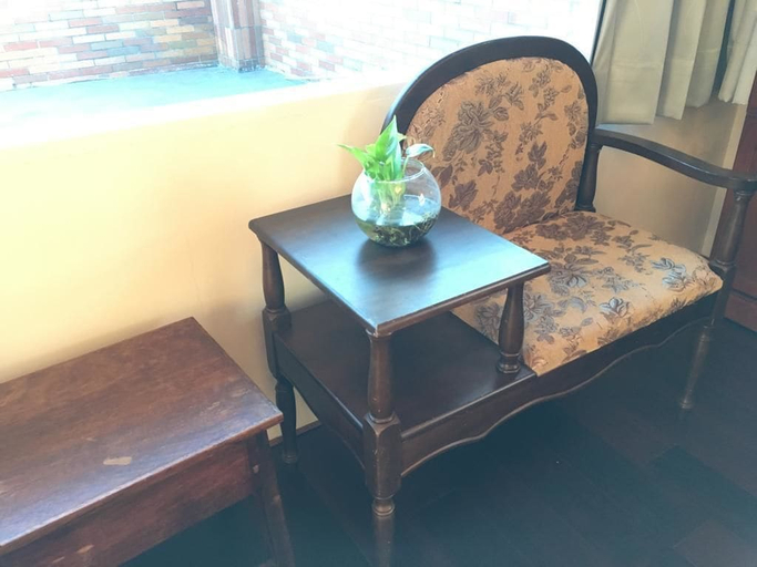 Others 5, Manor, Taichung