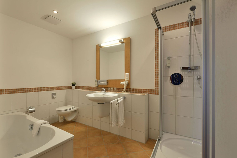 Bathroom 5, Gut Funkenhof, Hochsauerlandkreis