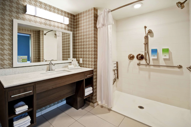 Bathroom 4, Home2 Suites by Hilton Gilbert, Maricopa