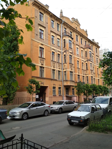 Exterior & Views, Cheshirskiy Kot, Sankt-Peterburg gorsovet