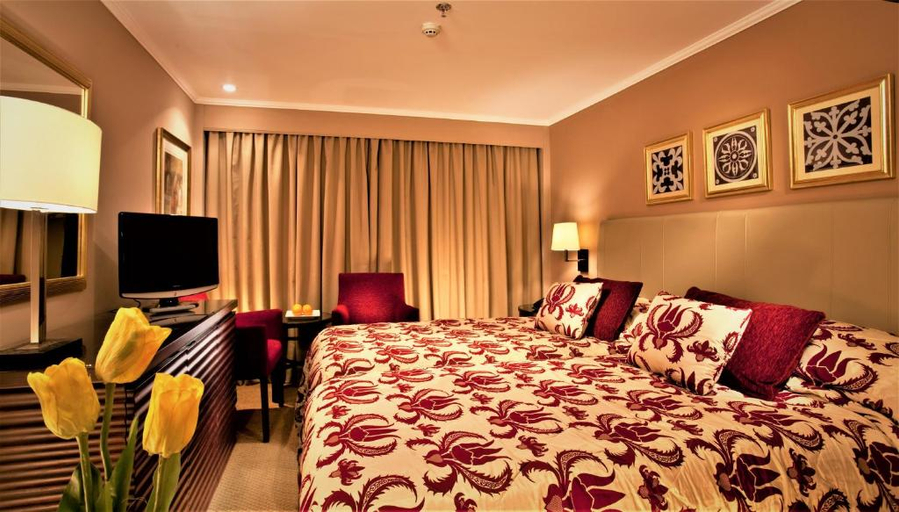Bedroom 3, Steigenberger Legacy Cruise 4&7 Nights From Luxor, Luxor