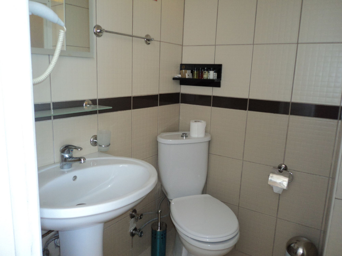 Bathroom 5, Monte Hotel, Marmaris
