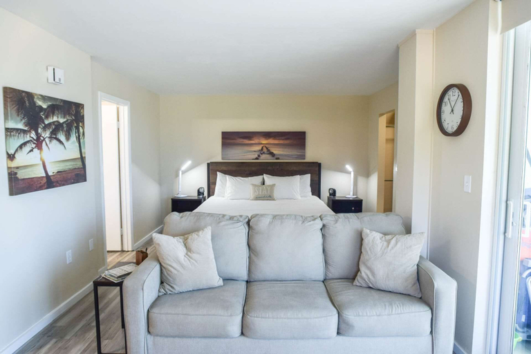 Bedroom 3, Beach & Tennis 1207, Lee