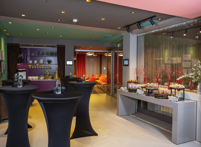 Food & Drinks 4, Domina St. Petersburg, Sankt-Peterburg gorsovet