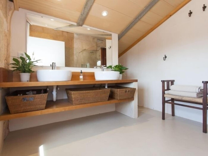 Bathroom 3, Finca Can Sitja, Baleares