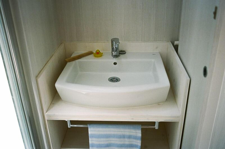 Bathroom 3, Camping Sènia Tucan, Girona