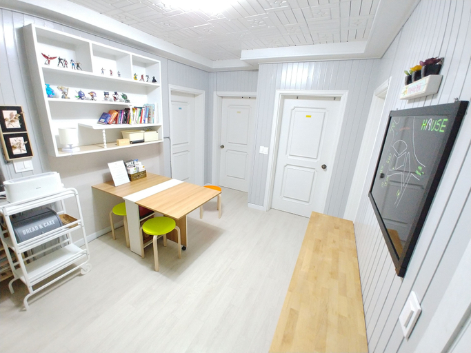 Others 2, Hause Itaewon - Hostel, Yongsan