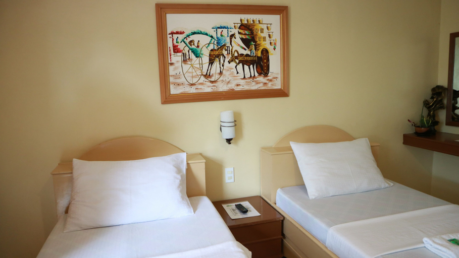 Bedroom 3, Danel Pensionne House, Tacloban City