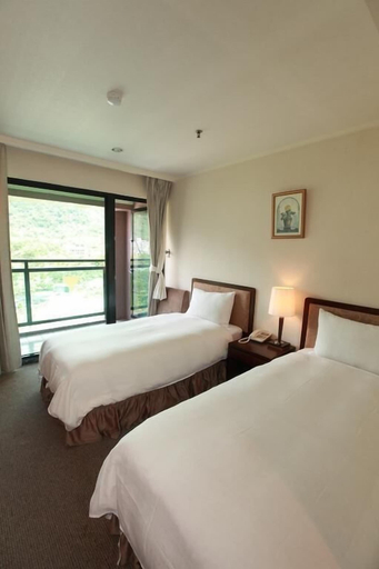 Bedroom 4, Sun Spring Resort, Yilan