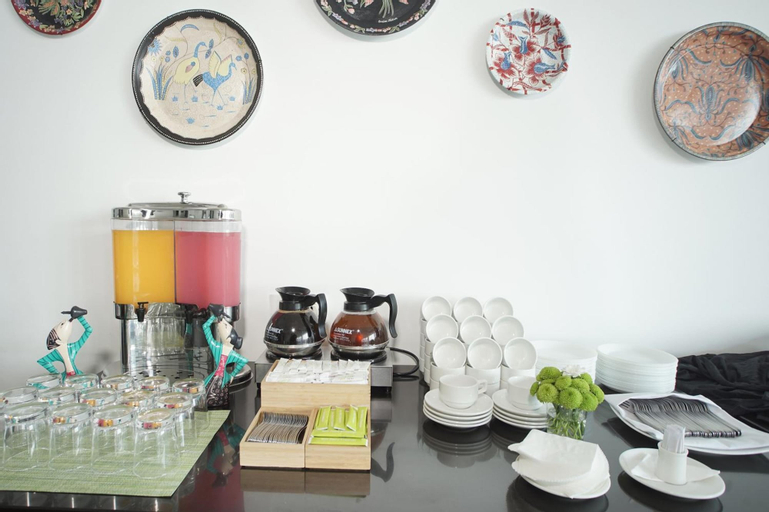 Food & Drinks 21