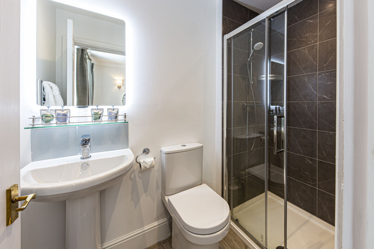 Bathroom 5, The Beaches Hotel and Spa, Denbighshire
