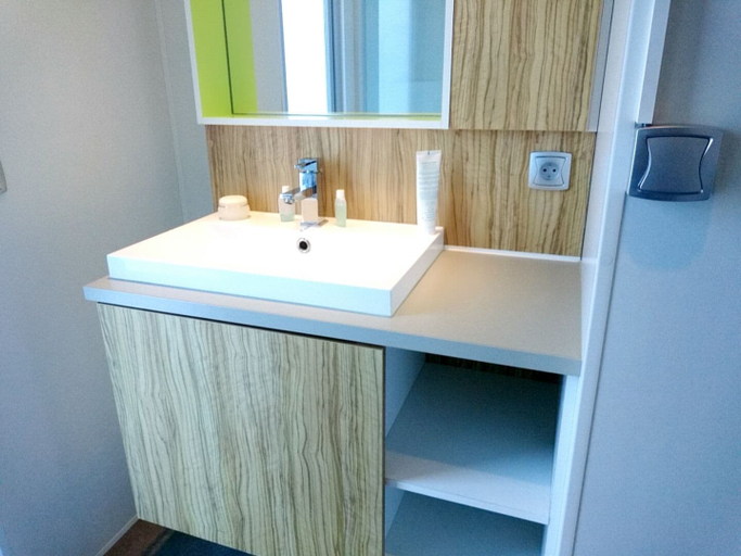 Bathroom 4, Camping Les Castors - Mobil-Home, Haut-Rhin