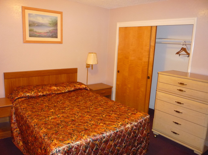 Bedroom 4, Nice Inn Yuba City, Sutter