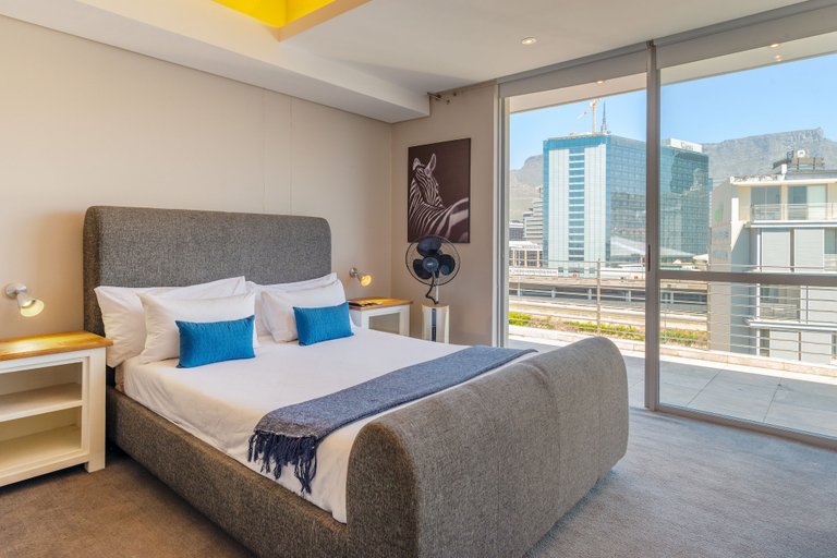 Bedroom 3, V&A Waterfront Luxury Residences - WHosting, City of Cape Town