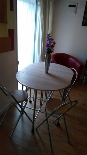 Others 5, Clean & Modern 1 Bedroom Apartment, London