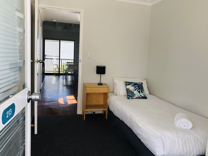 Bedroom 3, West Beach Lagoon 213 - Quite corner unit, Stirling