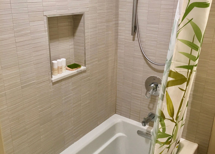 Bathroom 5, Inn at Moonlight Beach, San Diego