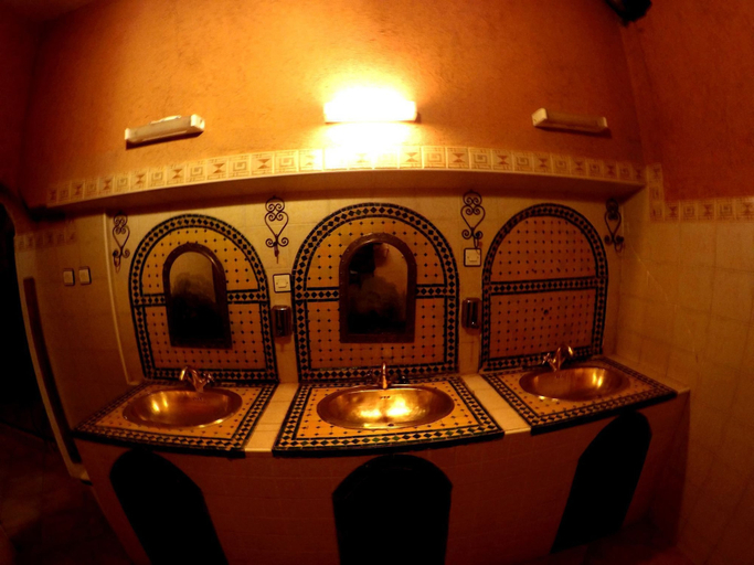 Bathroom 4, La Kasbah du M'goun, Azilal