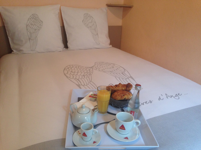 Bedroom 4, Au Cadran Bleu, Hauts-de-Seine