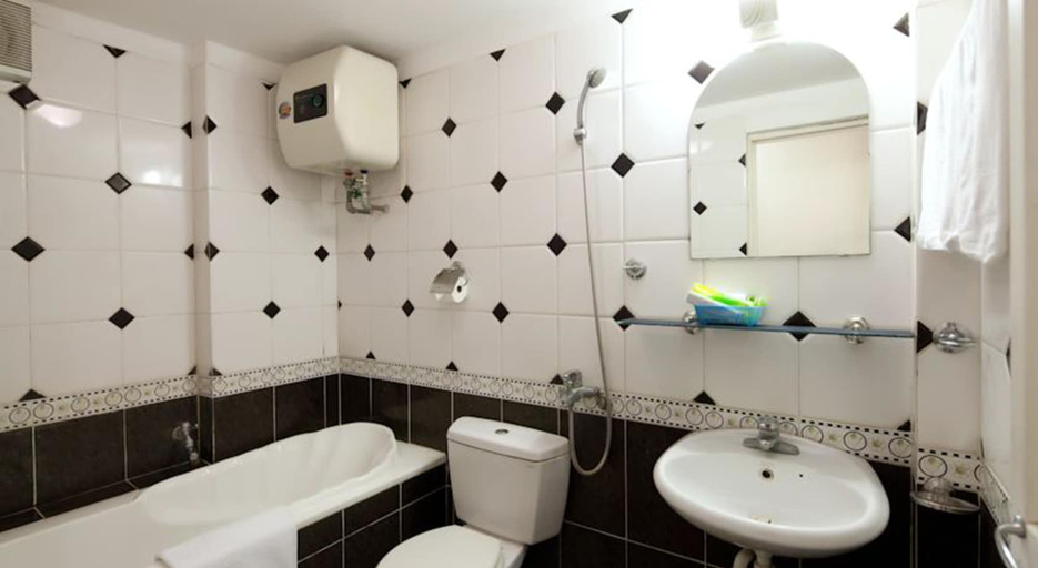Bathroom, Green Diamond Hotel, Hoàn Kiếm