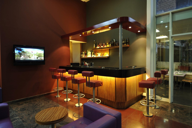 Food & Drinks 4, Suite Hotel Merlot, El Metn