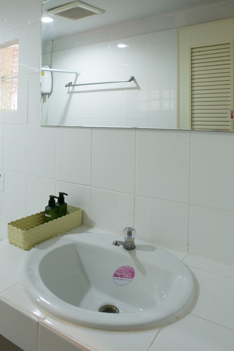 Bathroom 5, Haadrin Resort, Ko Phangan