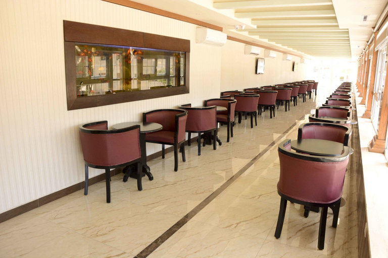 Food & Drinks 5, Rojina Hotel, Wadi Essier