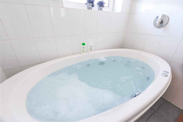 Bathroom 4, Britannia Penthouse, Edinburgh