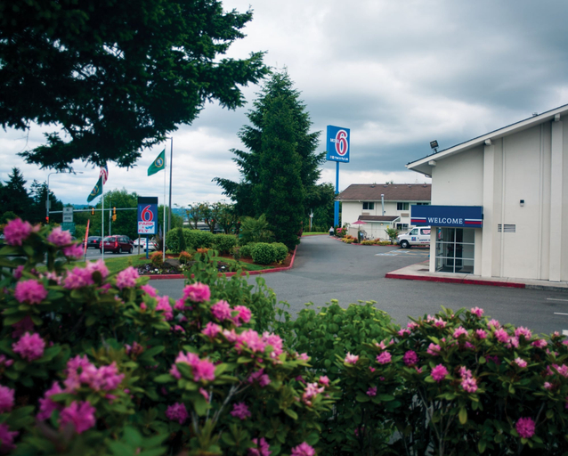 Exterior & Views 2, Motel 6 Seattle, WA - Sea-Tac Airport South, SeaTac