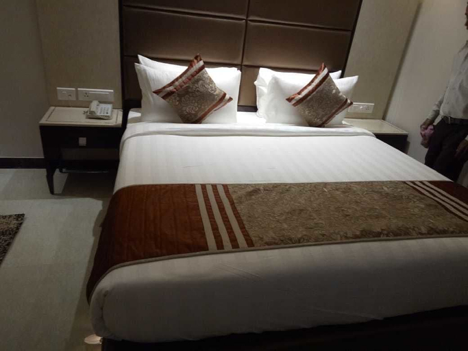 Bedroom 3, Hotel Parador, Firozabad