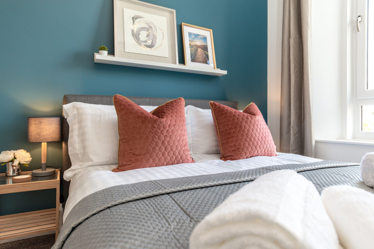 Bedroom 3, West Mount Apartment, Aberdeen