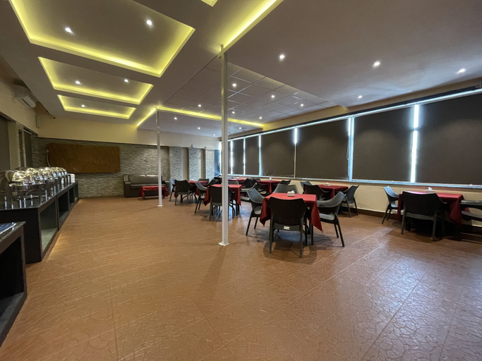 Food & Drinks 3, HOTEL MOUNT KAILASH, Narayani
