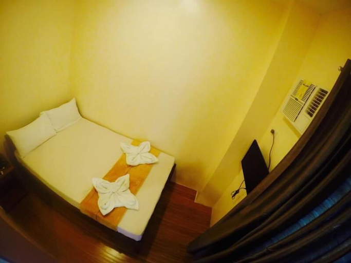 Bedroom 2, Nathaniel Hotel, Daet