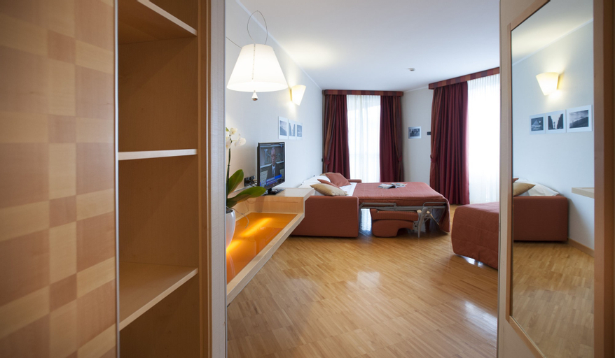Bedroom 16