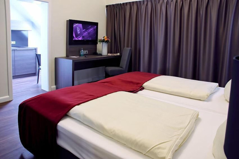 Bedroom 3, Milbor Hotel, Main-Taunus-Kreis