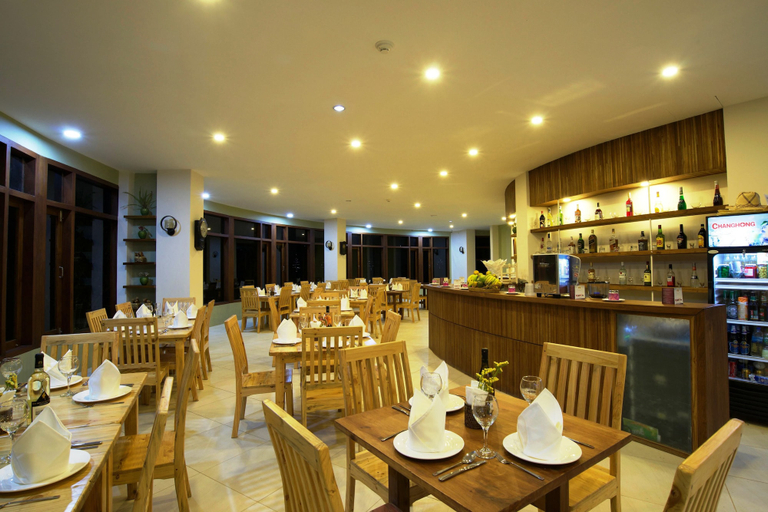 Food & Drinks 5, 360 Kalaw Hotel, Taunggye