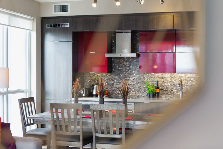 Food & Drinks 5, QuickStay - Gorgeous 2-Bedroom in the Heart of Downtown, Toronto