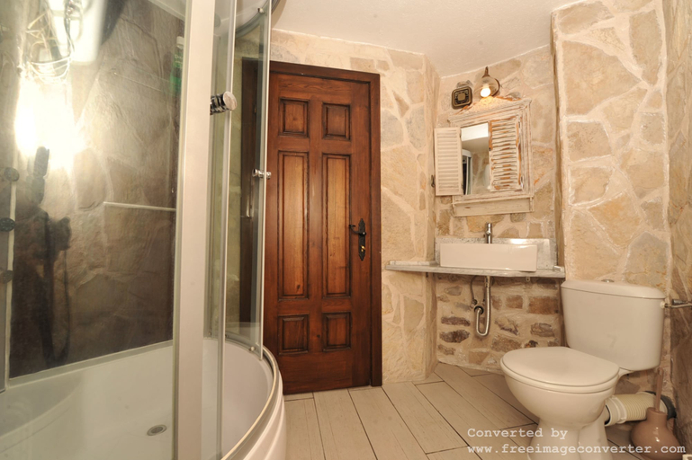 Bathroom 4, Una Apartments II - Adults only