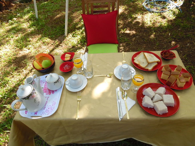 Food & Drinks 5, Lagoon Beach Resort, Devinuwara