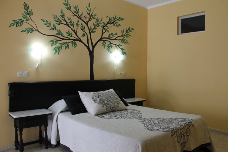 Bedroom 4, Hostal Miramar, Cádiz