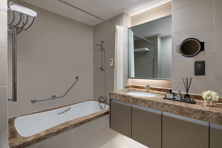 Bathroom 4, Somerset Emerald City Suzhou, Suzhou