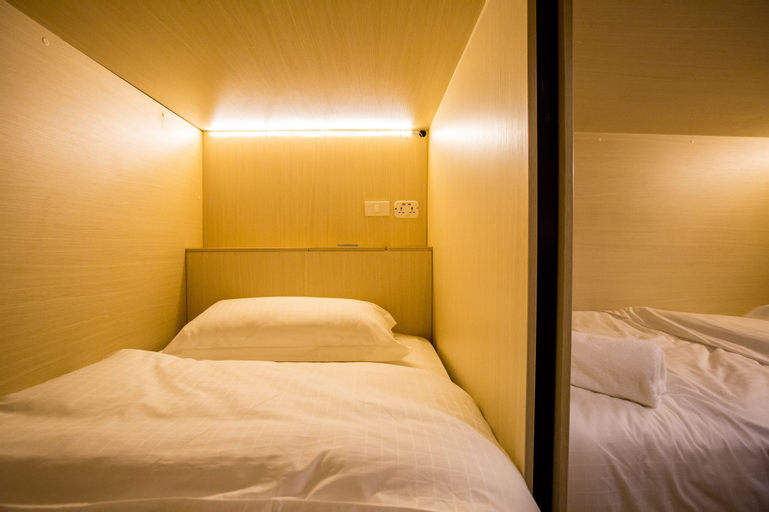 Bedroom 12