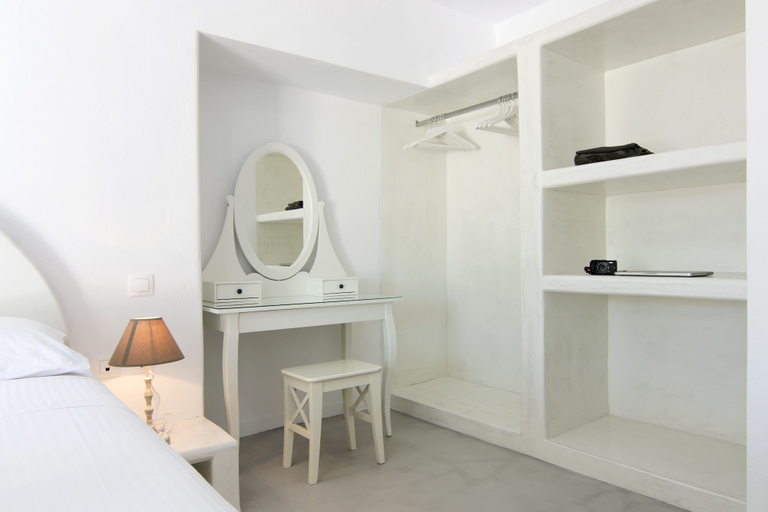 Bedroom 3, Serifos Houses Livadakia, South Aegean